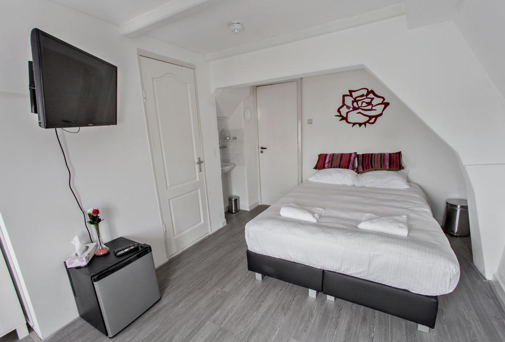 Hotel The Rose Leiden Room photo