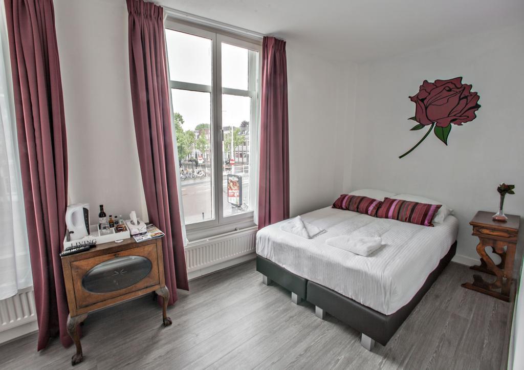 Hotel The Rose Leiden Room photo